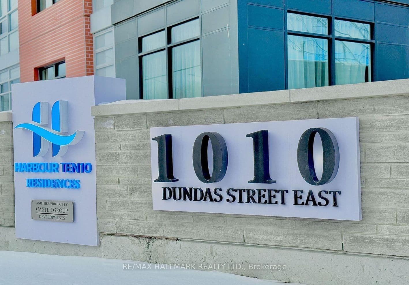 Unit 317 1010 Dundas Street, Whitby, ON L1N 2K2 - photo 2 of 23