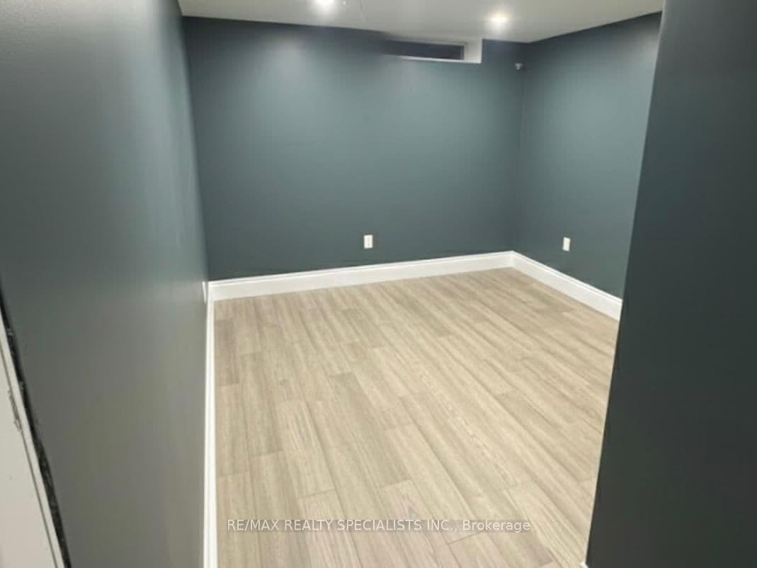 55 Thorpe Crescent, Brampton, ON L7A 1P8 - photo 24 of 27