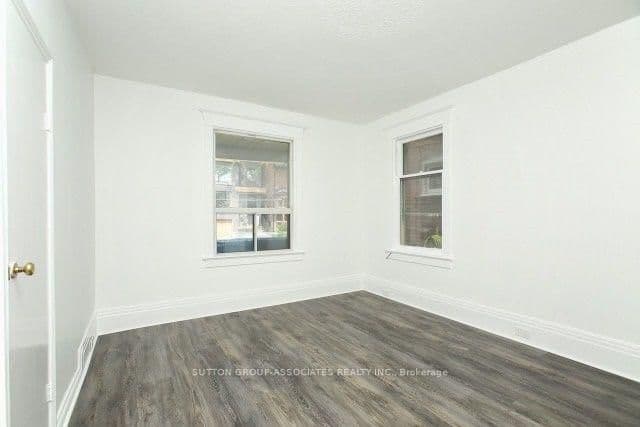 Unit Main 57 Aziel Street, Toronto, ON M6P 2N8 - photo 10 of 14