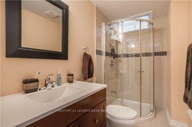 Unit Bsmt apt #1 298 Hoover Drive, Pickering, ON L1V 5S1 - photo 5 of 8