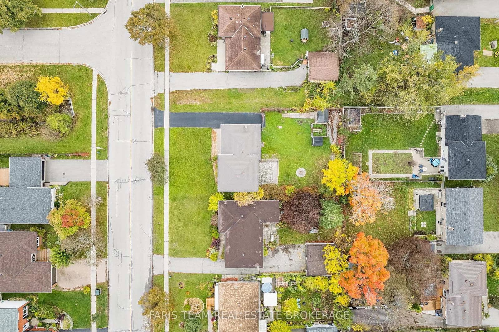 128 Rose Street, Barrie, ON L4M 2T7 - photo 34 of 36